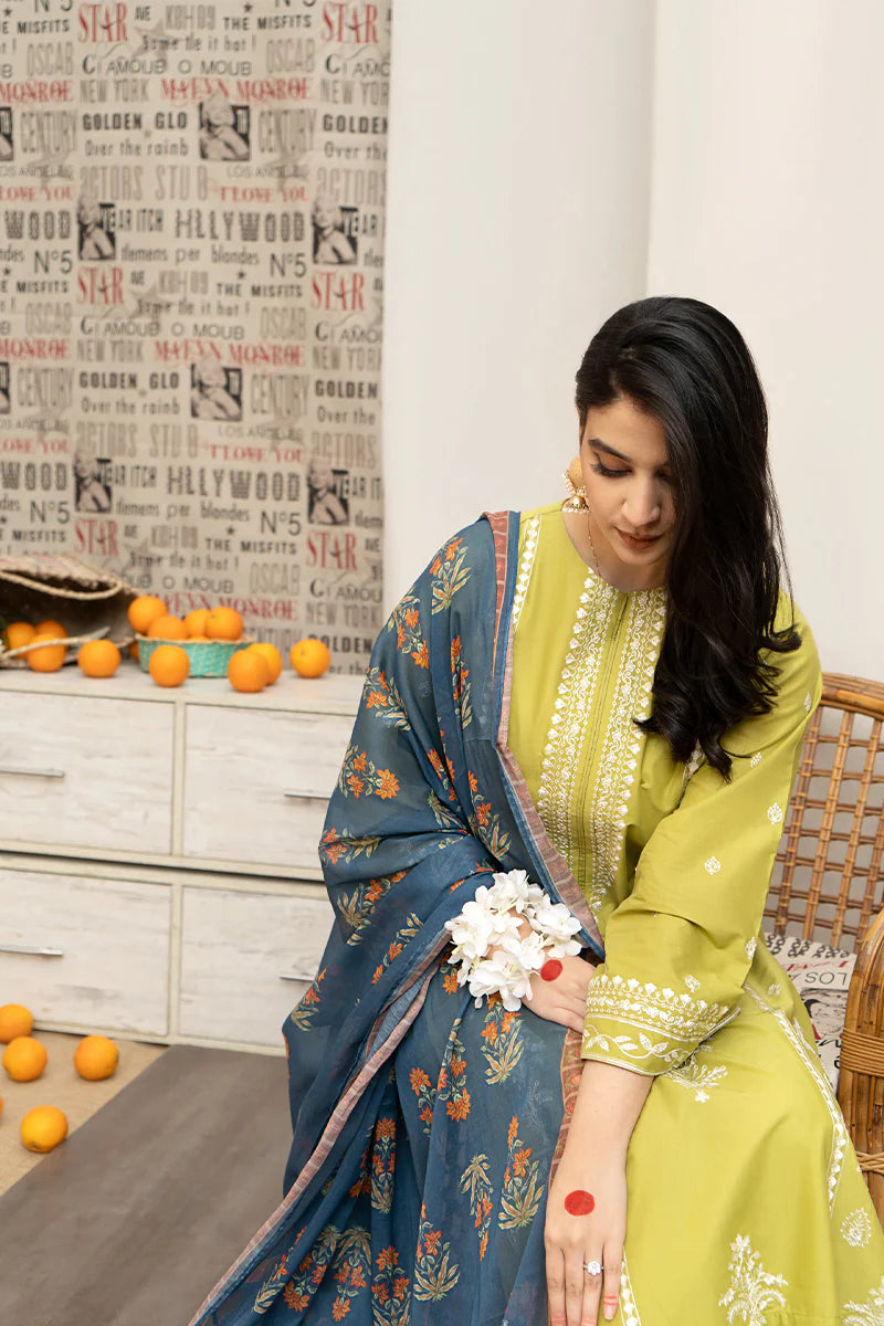 URGE - 3PC LAWN EMBROIDERED FL-S110  Rs.4,399.00